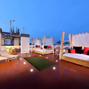 Castro Exclusive Residences Sagrada Familia Apartahotel